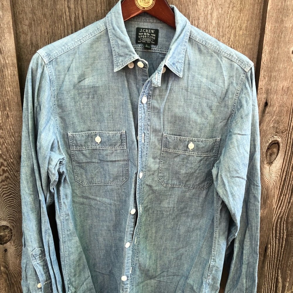 Jcrew men’s size small chambray shirt